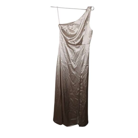 New with tags Birdy Grey Kira One Shoulder Satin Bridesmaid Dress Champagne S - Picture 3 of 12
